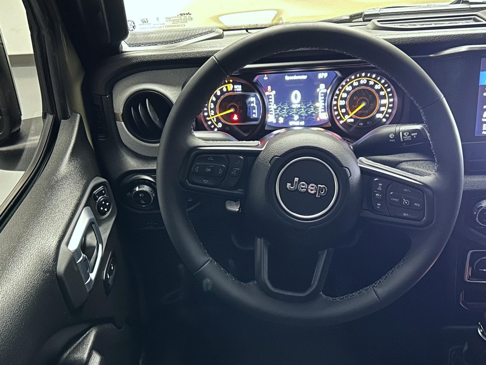 Used 2026 Jeep Gladiator Sport AWD/4WD image 12