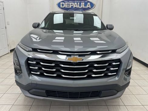 New 2026 Chevrolet Equinox LT w/ Convenience Package II AWD/4WD image 16