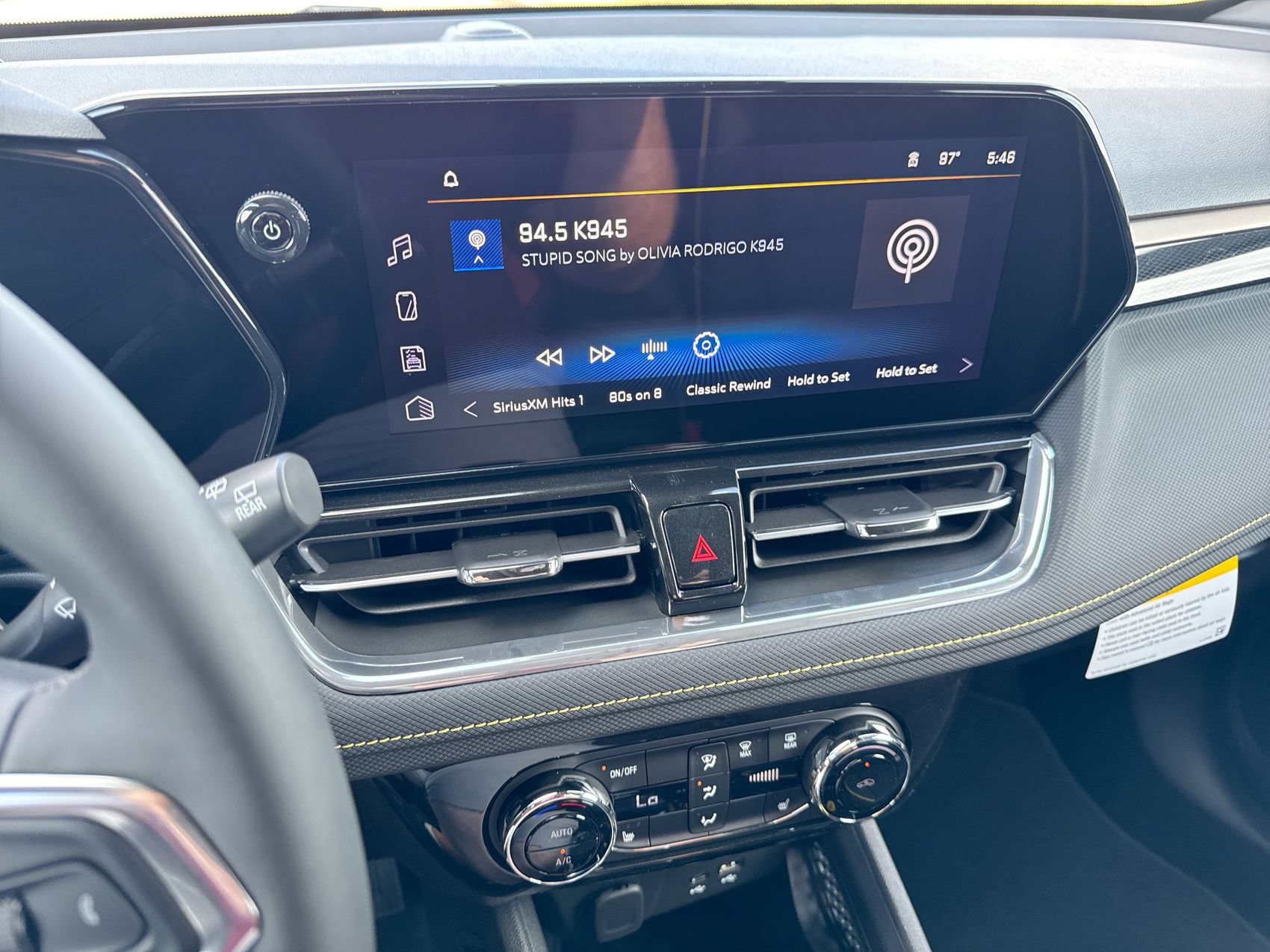 New 2026 Chevrolet TrailBlazer ACTIV w/ Convenience Package FWD image 16