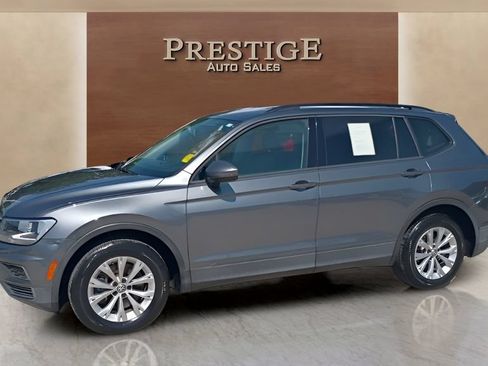 Used 2019 Volkswagen Tiguan S w/ Driver Assistance Package FWD image 9