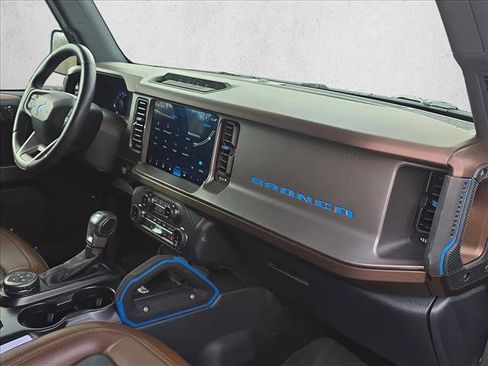 Used 2022 Ford Bronco Outer Banks w/ Sasquatch Package image 23