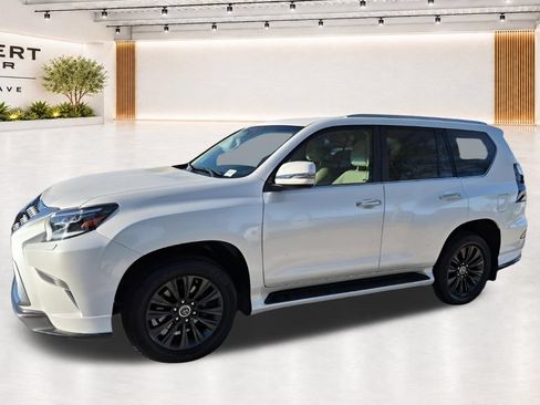 Used 2023 Lexus GX 460 Luxury w/ Sport Design Package AWD/4WD image 5