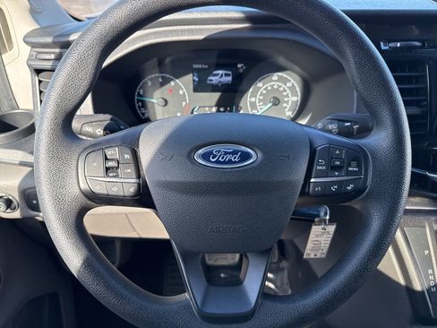 Used 2024 Ford Transit 350 XLT image 10