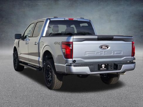 New 2026 Ford F150 XLT w/ XLT Black Appearance Package image 5