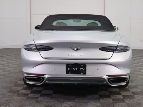 Used 2025 Bentley Continental GT Speed image 14