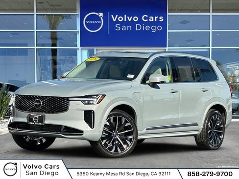 New 2026 Volvo XC90 T8 Ultra w/ Protection Package Premier AWD/4WD image 1