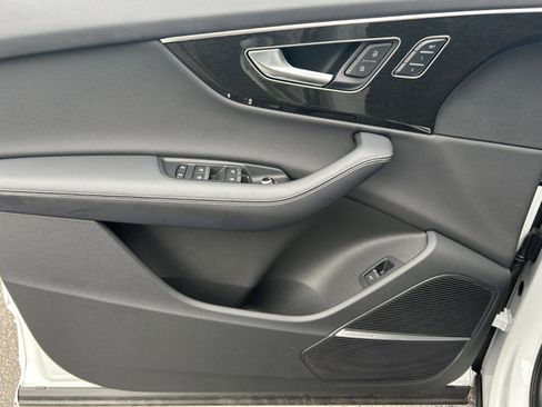 Certified 2025 Audi Q7 3.0T Premium Plus w/ Premium Plus Package image 16