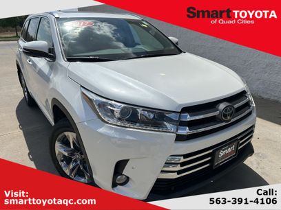Used 2017 Toyota Highlander Limited Platinum