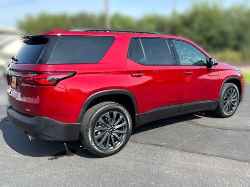 Used 2023 Chevrolet Traverse RS w/ LPO, Floor Liner Package AWD/4WD image 5