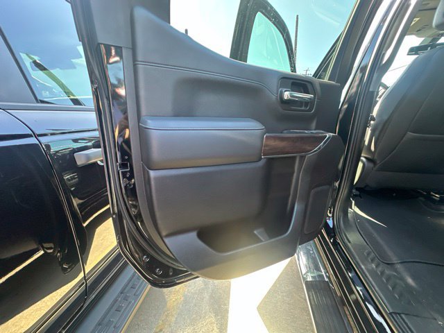 Used 2019 GMC Sierra 1500 SLT w/ SLT Premium Package RWD image 8
