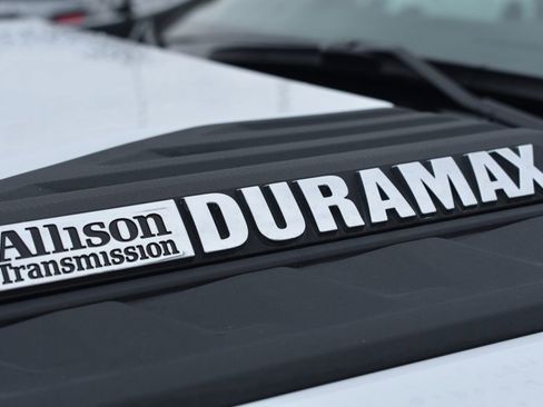 Certified 2025 Chevrolet Silverado 2500 LT w/ Convenience Package image 34