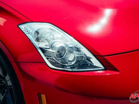 Used 2008 Nissan 350Z NISMO RWD image 48