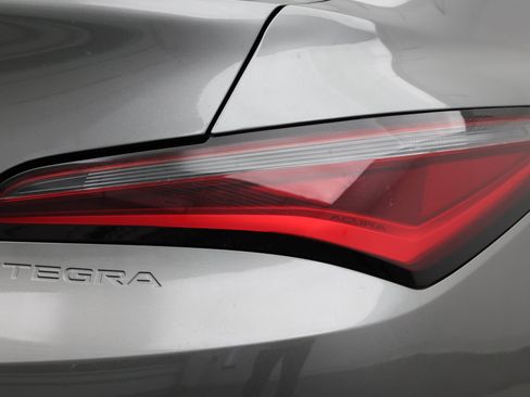 Used 2025 Acura Integra FWD image 13