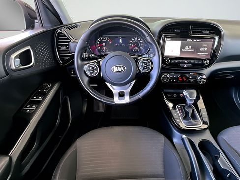 Used 2021 Kia Soul EX FWD image 8