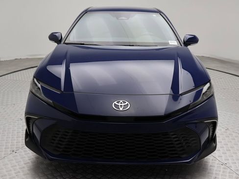 Certified 2025 Toyota Camry SE image 5