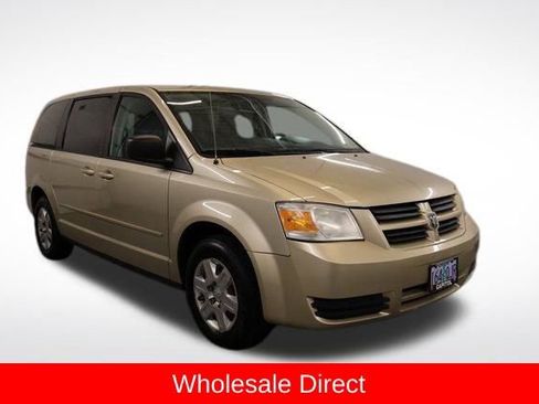 Used 2010 Dodge Grand Caravan SE image 1