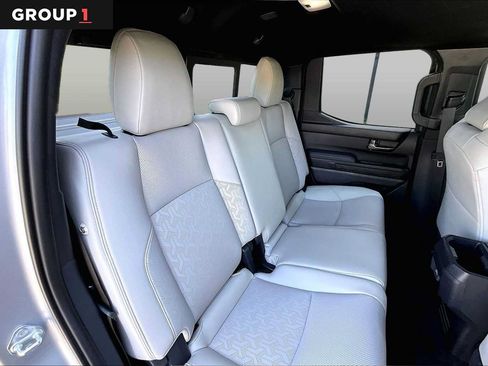 Used 2025 Toyota Tacoma Limited AWD/4WD image 20