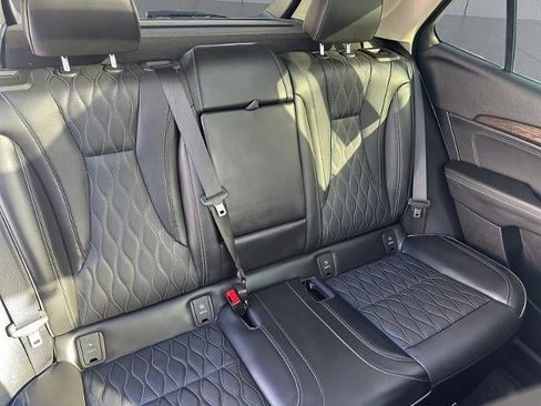 Used 2023 Buick Envision Avenir image 15