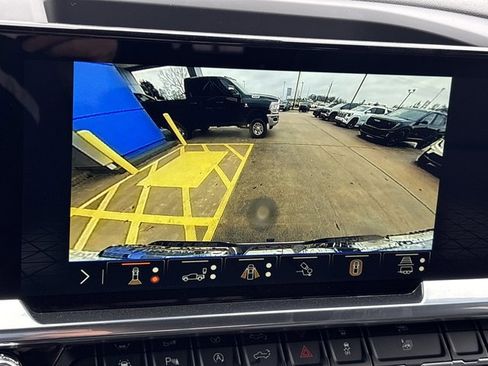 New 2026 GMC Sierra 1500 SLT image 38