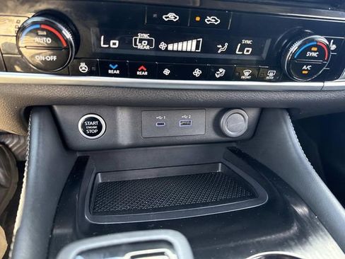 Used 2023 Nissan Rogue SL w/ SL Premium Package AWD/4WD image 33