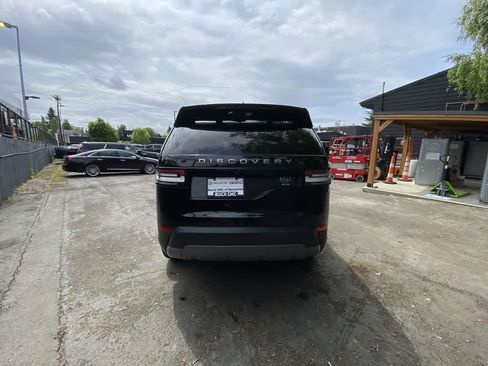Used 2019 Land Rover Discovery SE AWD/4WD image 5