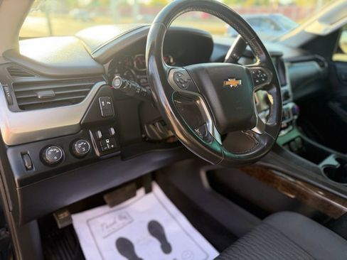 Used 2018 Chevrolet Tahoe LS w/ All-Season Package AWD/4WD image 18