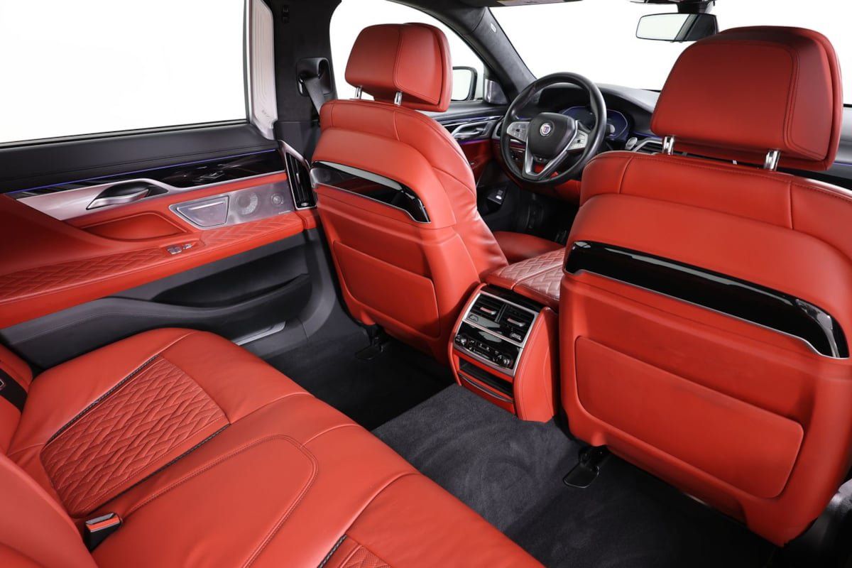 Used 2022 BMW ALPINA B7 xDrive AWD/4WD image 42