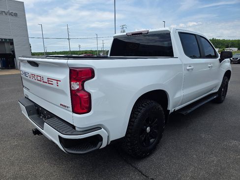 Used 2022 Chevrolet Silverado 1500 RST AWD/4WD image 3