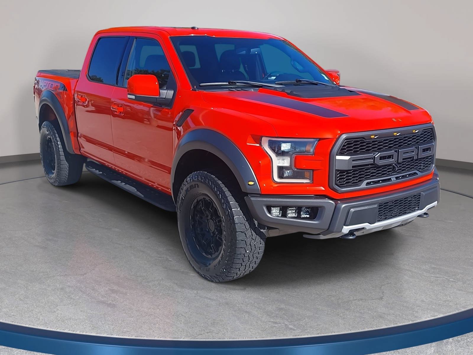 Used 2018 Ford F150 Raptor w/ Equipment Group 802A Luxury AWD/4WD image 3