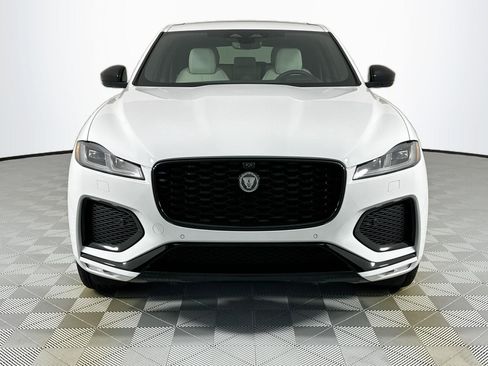 Certified 2026 Jaguar F-PACE R-Dynamic S image 2
