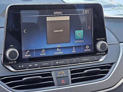 New 2025 Nissan Altima 2.5 SR image 22