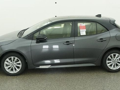 New 2026 Toyota Corolla SE FWD image 6