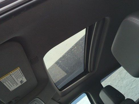 Used 2020 Chevrolet Silverado 1500 LTZ w/ LTZ Premium Package image 12