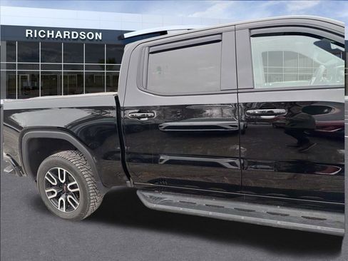 Used 2023 GMC Sierra 1500 AT4 w/ AT4 Premium Package image 10