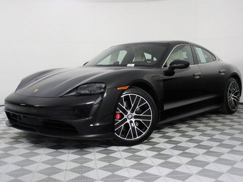 Used 2022 Porsche Taycan 4S image 33