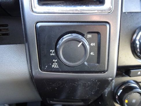 Used 2015 Ford F150 XLT w/ Equipment Group 302A Luxury image 26