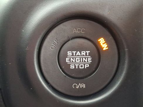 Used 2022 Jeep Gladiator Rubicon w/ LED Lighting Group image 20