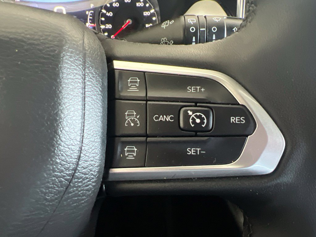 Used 2025 Jeep Compass Limited AWD/4WD image 44