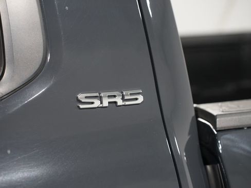 Certified 2024 Toyota Tacoma SR5 image 11