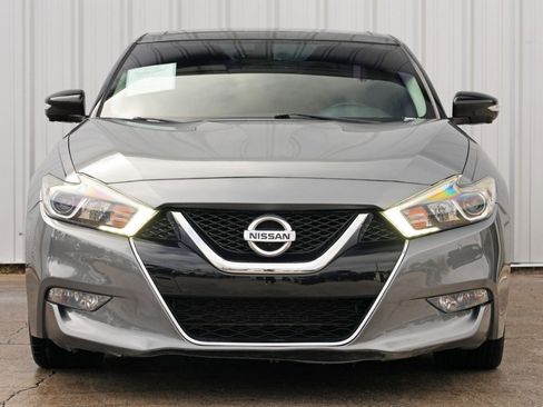 Used 2018 Nissan Maxima Platinum image 6