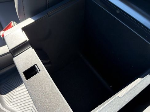 New 2026 Ford Explorer Active w/ Active Comfort Package image 44