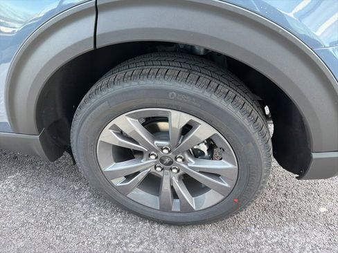 New 2026 Ford Explorer Active image 6