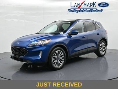 Used 2022 Ford Escape Titanium w/ Class II Trailer Tow Package