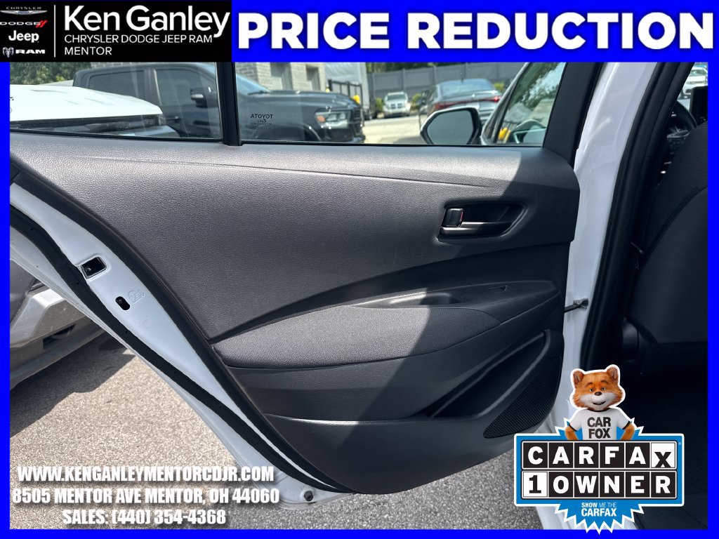 Used 2025 Toyota Corolla LE FWD image 21