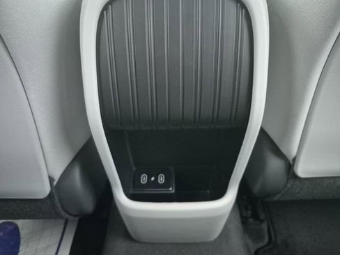 New 2026 Hyundai Kona SE image 21