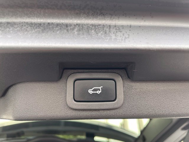 Used 2018 Land Rover Discovery HSE Luxury AWD/4WD image 11
