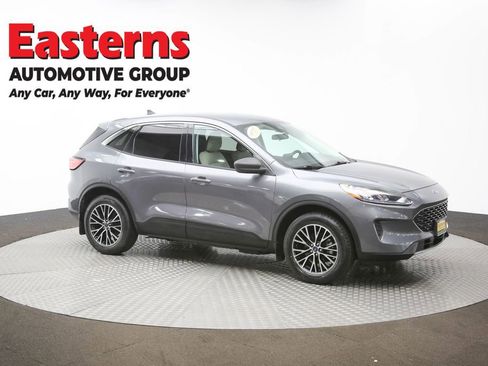 Used 2022 Ford Escape SE w/ Cold Weather Package FWD image 45