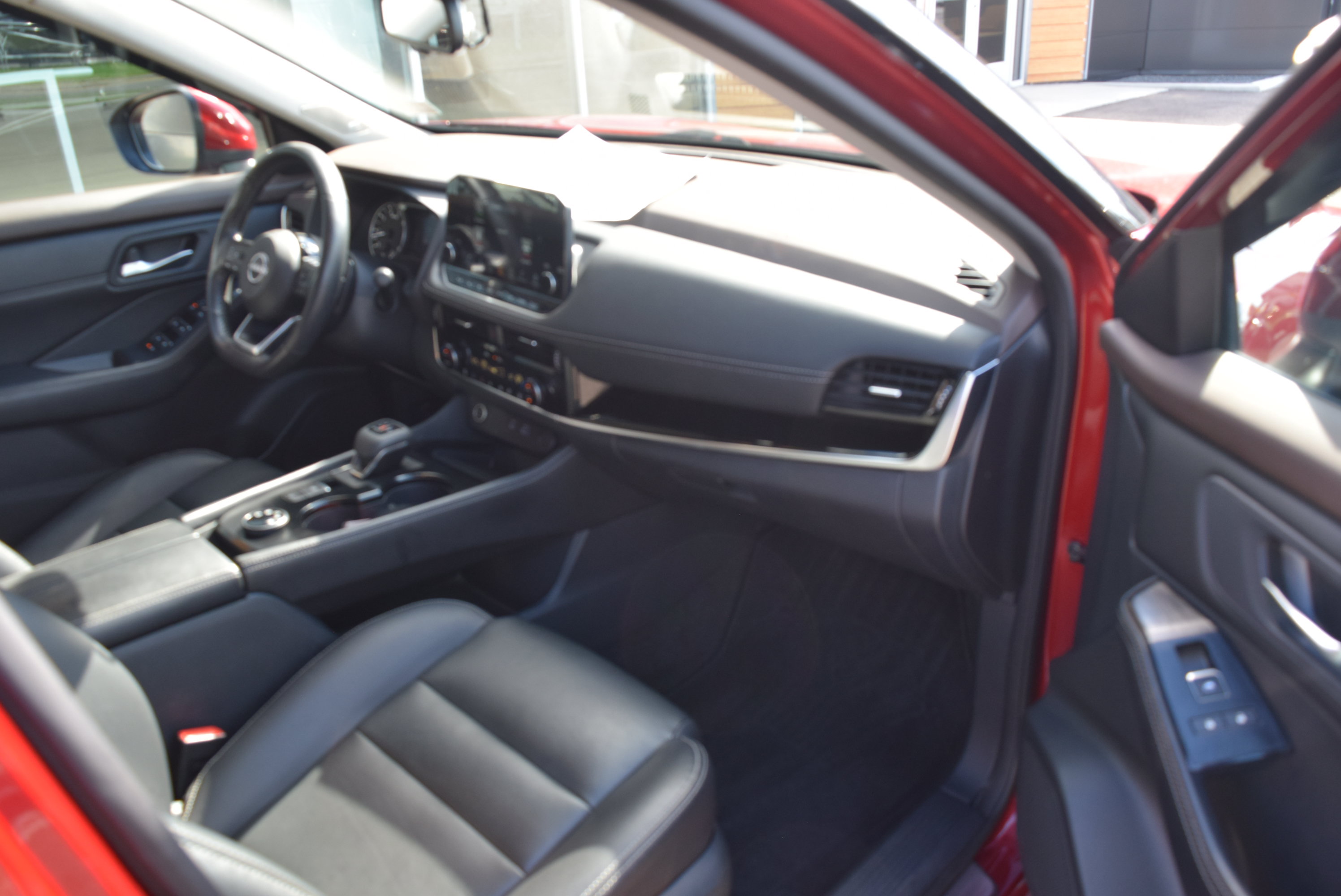 Used 2023 Nissan Rogue SL w/ SL Premium Package AWD/4WD image 8
