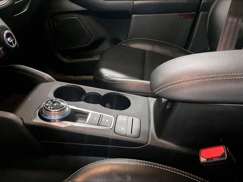 Used 2020 Ford Escape SEL image 21