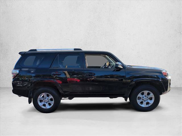 Used 2023 Toyota 4Runner SR5 AWD/4WD image 4